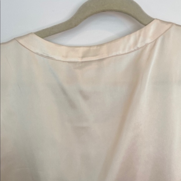 Chico’s Cream Sleeveless Top with Embellished Neckline Size 2 - Picture 7 of 7